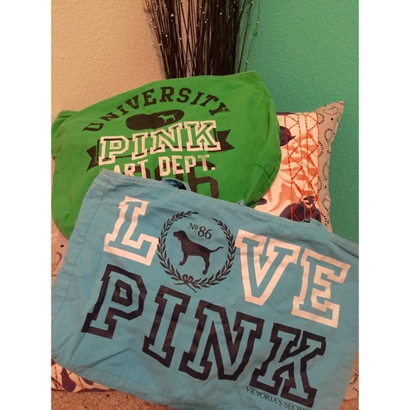 VS PINK Totes - 2 for 10$ - Good Condition!