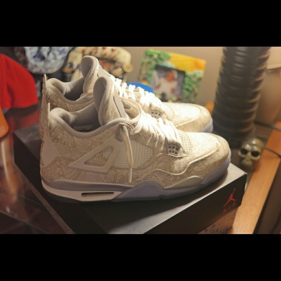 Laser 4s - Picture 2 of 3