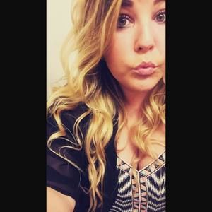 Meet your Posher, Tia