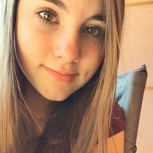 Meet your Posher, Katelynn