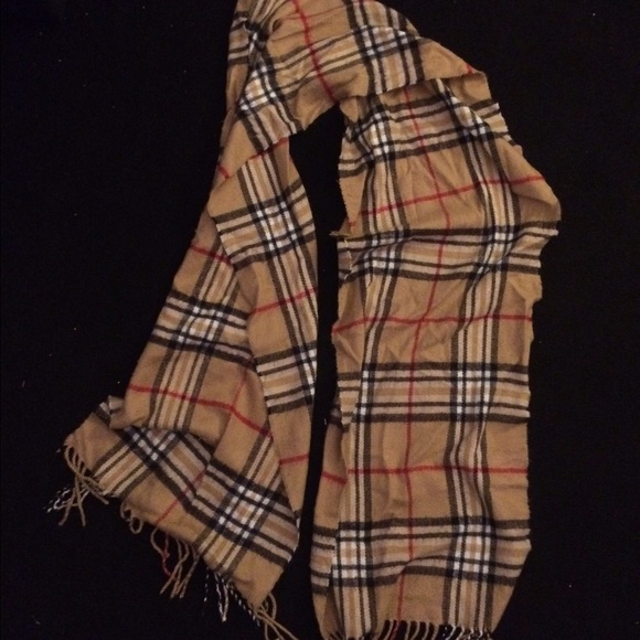 Faux Burberry original soft scarf