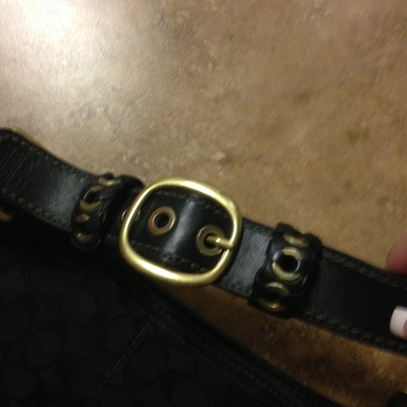 Coach purse - Picture 2 of 3