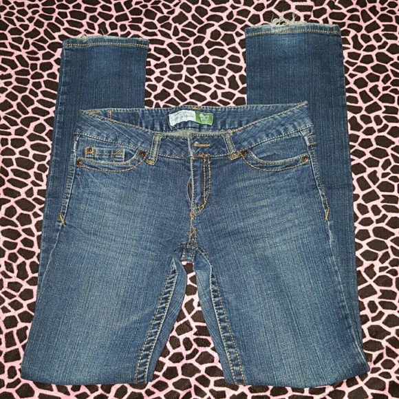 🔴 SOLD 🔴 Aeropostale Bayla Skinny Jeans