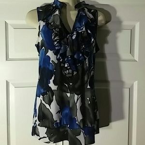 Vneck floral print blouse