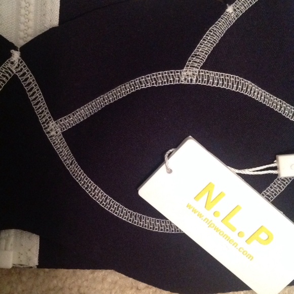 N.L.P. Cut Out Crop Top - Picture 4 of 4