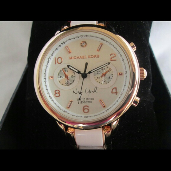 NWT Michael Kors lmted editio 6119G w?ter res watc