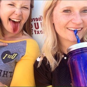 Meet your Posher, Steph