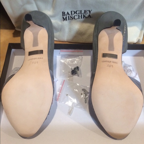 Badgley Mischka PEARSON SATIN EMBELLISHED PUMP - Picture 3 of 4