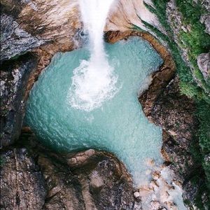 Meet your Posher, Cesar