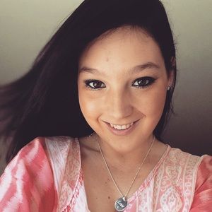 Meet your Posher, Lindsey