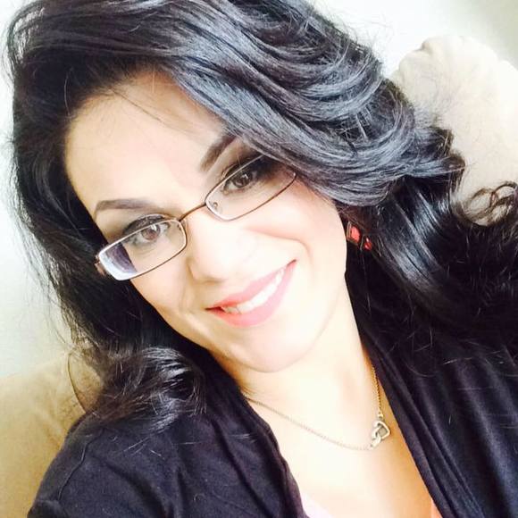 Meet your Posher, Lindsey - Picture 1 of 1