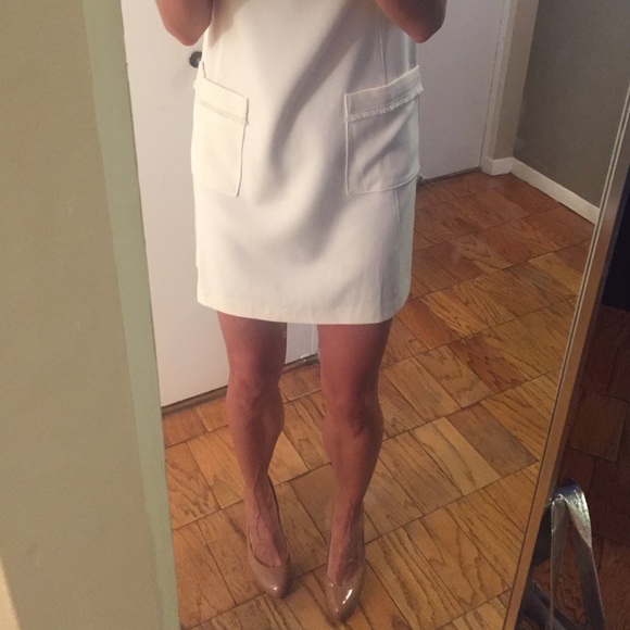 Sold in bundle. Winter or summer cream shift dress - Picture 2 of 2