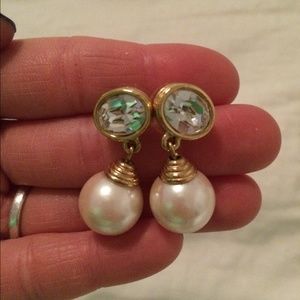 Costum pearl earrings
