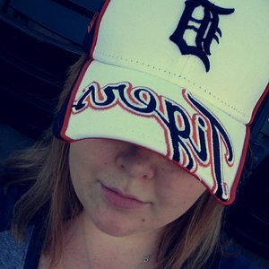 Meet your Posher, Olivia