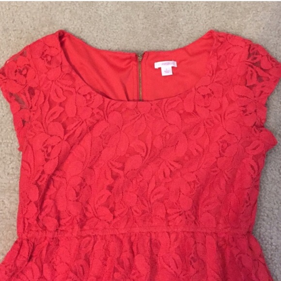 Dark Orange Capsleeved Lace / Net Dress - Picture 2 of 3