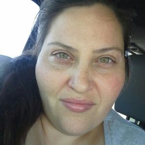 Meet your Posher, Elyse