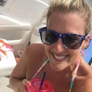 Meet your Posher, Carly