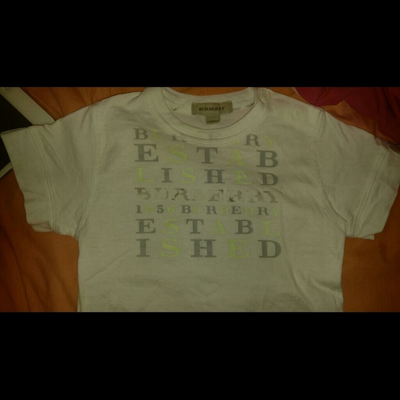 BURBERRY TSHIRT