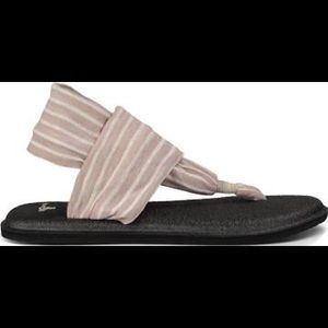 Sanuk yoga sling sandals