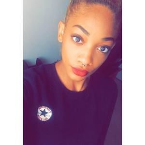 Meet your Posher, Chanell