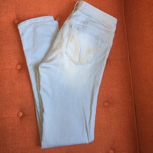 Hollister skinny jeans
