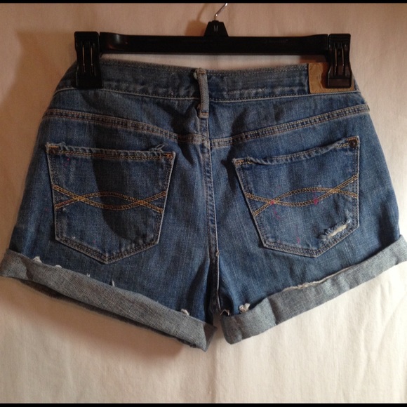 🚫SOLD Abercrombie Jean Shorts ❤️ - Picture 3 of 3