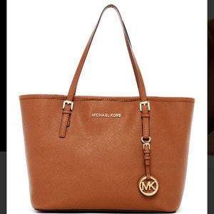 Michael Kors Jet Set Tote