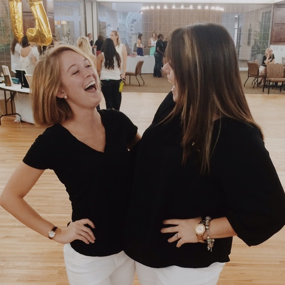 Meet your Posher, Nicole