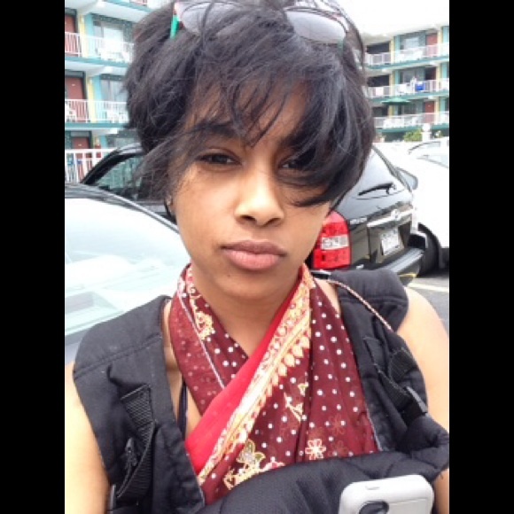 Meet your Posher, Sheniza
