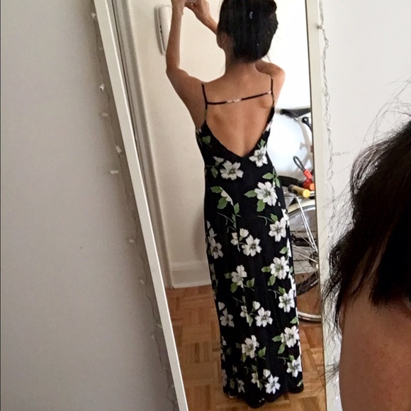 Asos NWT black floral print maxi dress, size 0P - Picture 4 of 4