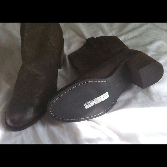 Boutique 9 CURAN ANKLE BOOT 8M/Dark Brpwn/NWT - Picture 5 of 5