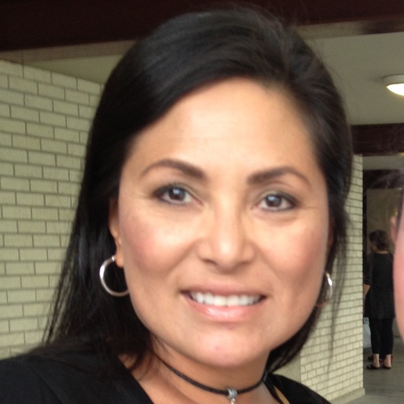 Meet your Posher, Caroline - Picture 4 of 4