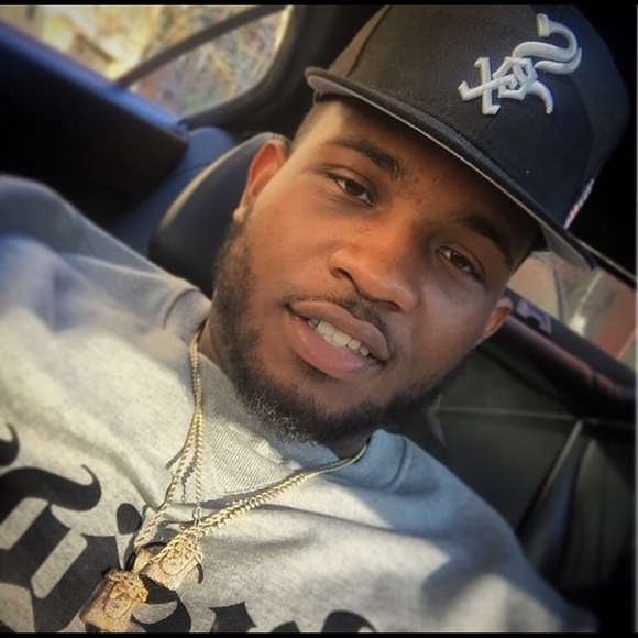 Selling everything before I become a  hoarder! - Picture 1 of 1