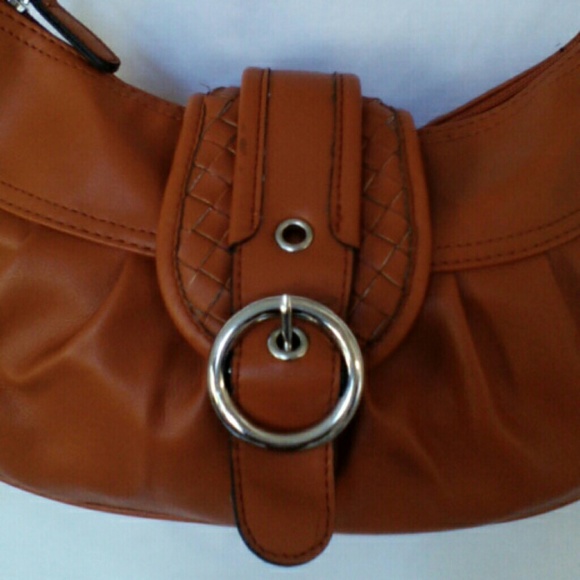 Handbag - Picture 2 of 3