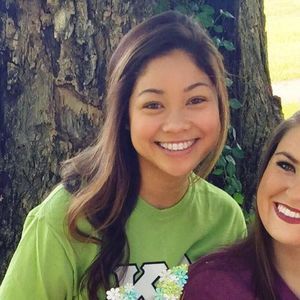 Meet your Posher, Ashley