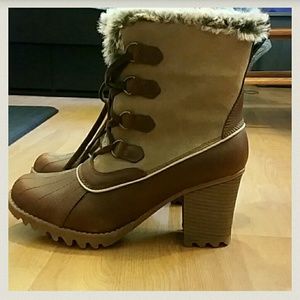 NEW Skechers Booties Size 11