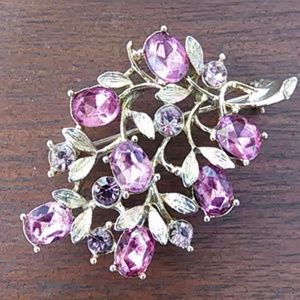 💕 Broche light purple