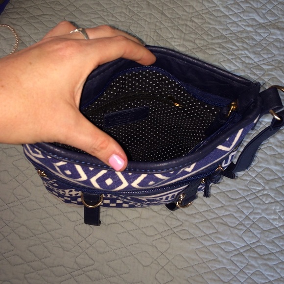 Aztec print cross body - Picture 3 of 4