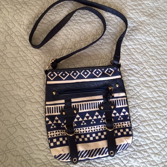 Aztec print cross body - Picture 4 of 4