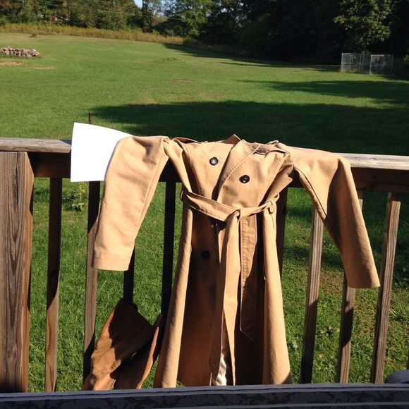 Extra trench coat pics