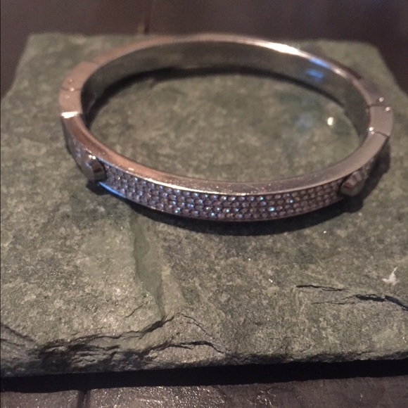 Micheal kors bracelet