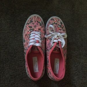 Flower print canvas shoes