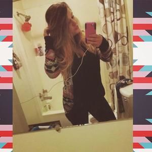 Meet your Posher, Cassie