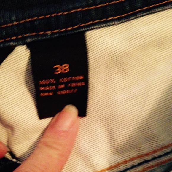 Jeans - Picture 2 of 3