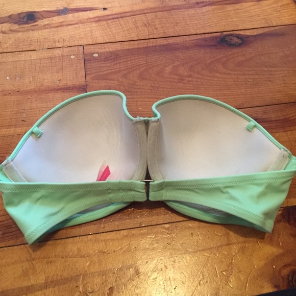 Victoria's Secret Strapless Bandeau 36C - Picture 3 of 4