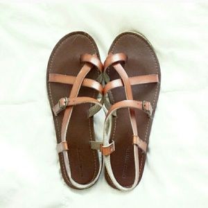 ↡ LOWER Brown Gladiator Sandals 10