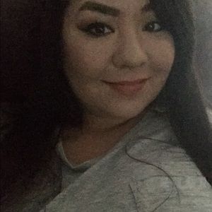 Meet your Posher, Veronica