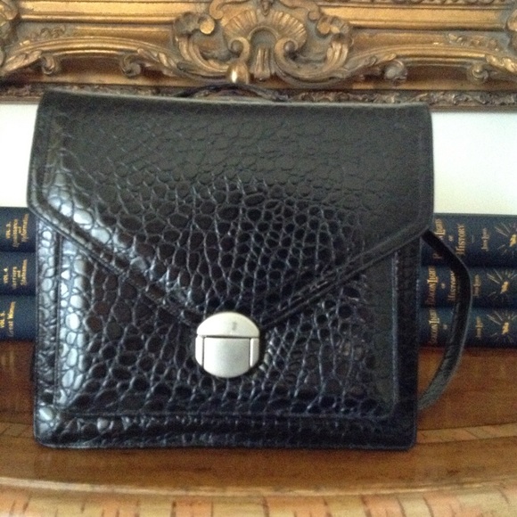 Theodore purse,  classic! Authentic - Picture 1 of 4