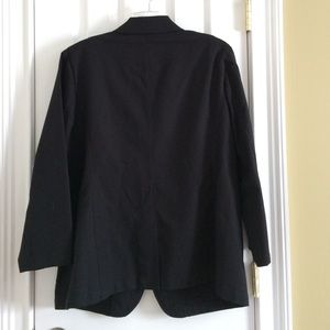 Ralph Lauren Jackets & Coats - Like New Black Lauren Blazer with Black Crest Ralph Lauren Jackets & Coats - Like New Black Lauren Blazer with Black Crest