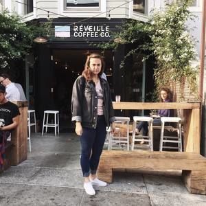 Meet your Posher, Lana